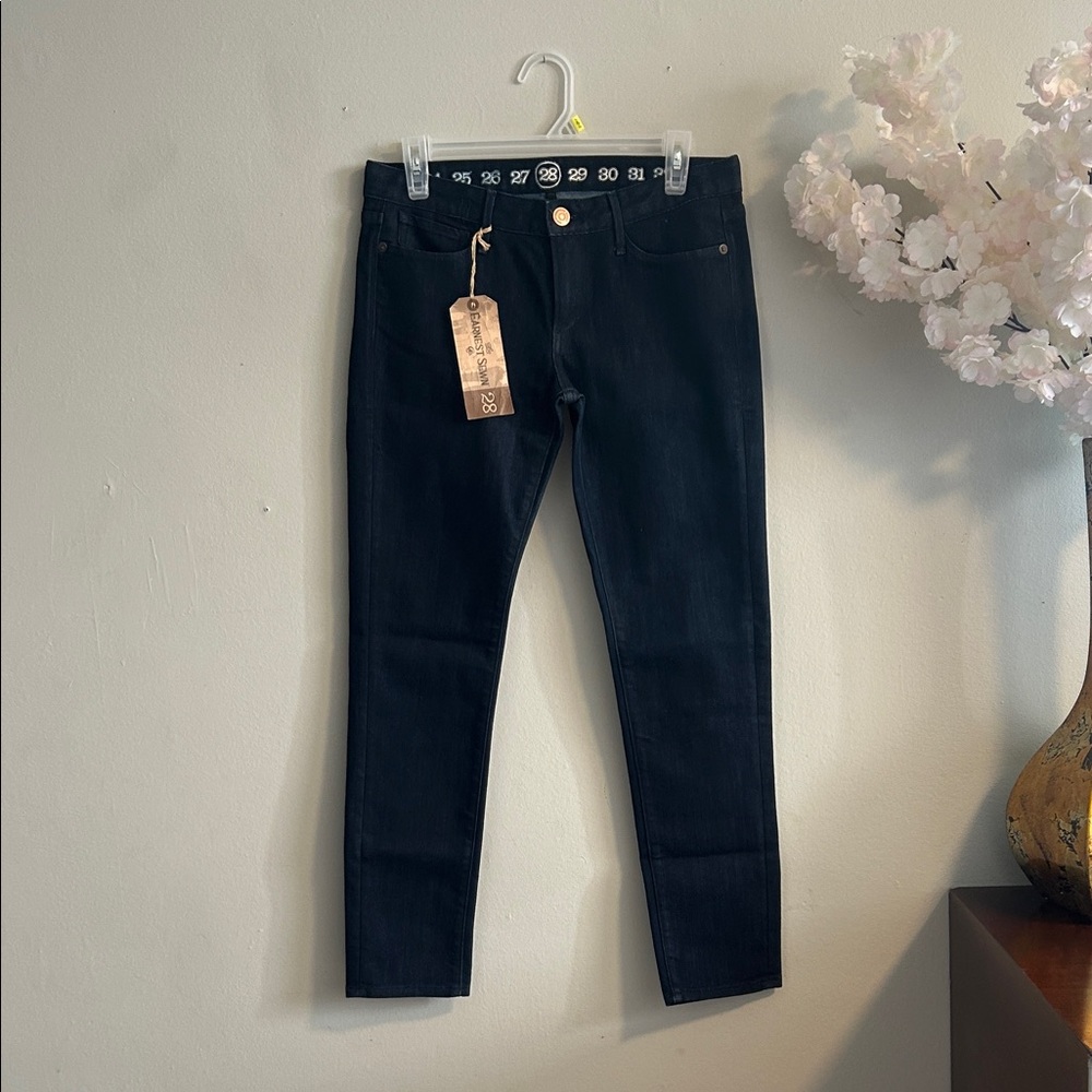 Earnest Sewn Women's Dark Blue Skinny Jeans